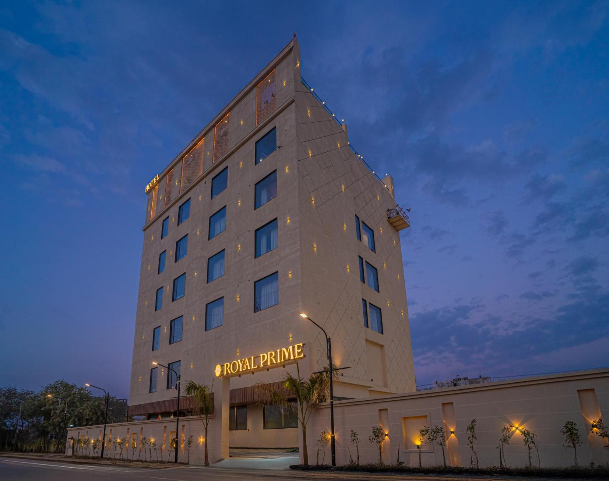 Royal Prime - A City Center Boutique Hotel In Jaipur Exterior photo