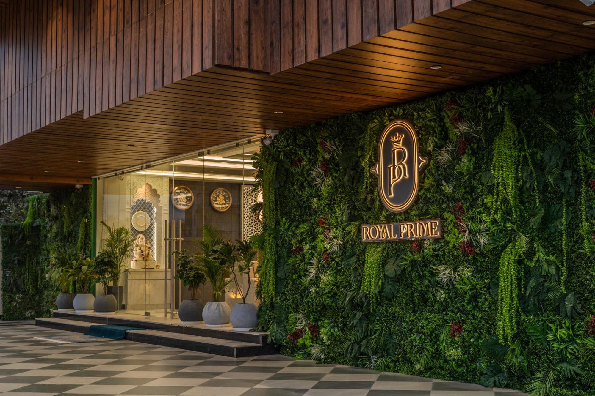 Royal Prime - A City Center Boutique Hotel In Jaipur Exterior photo