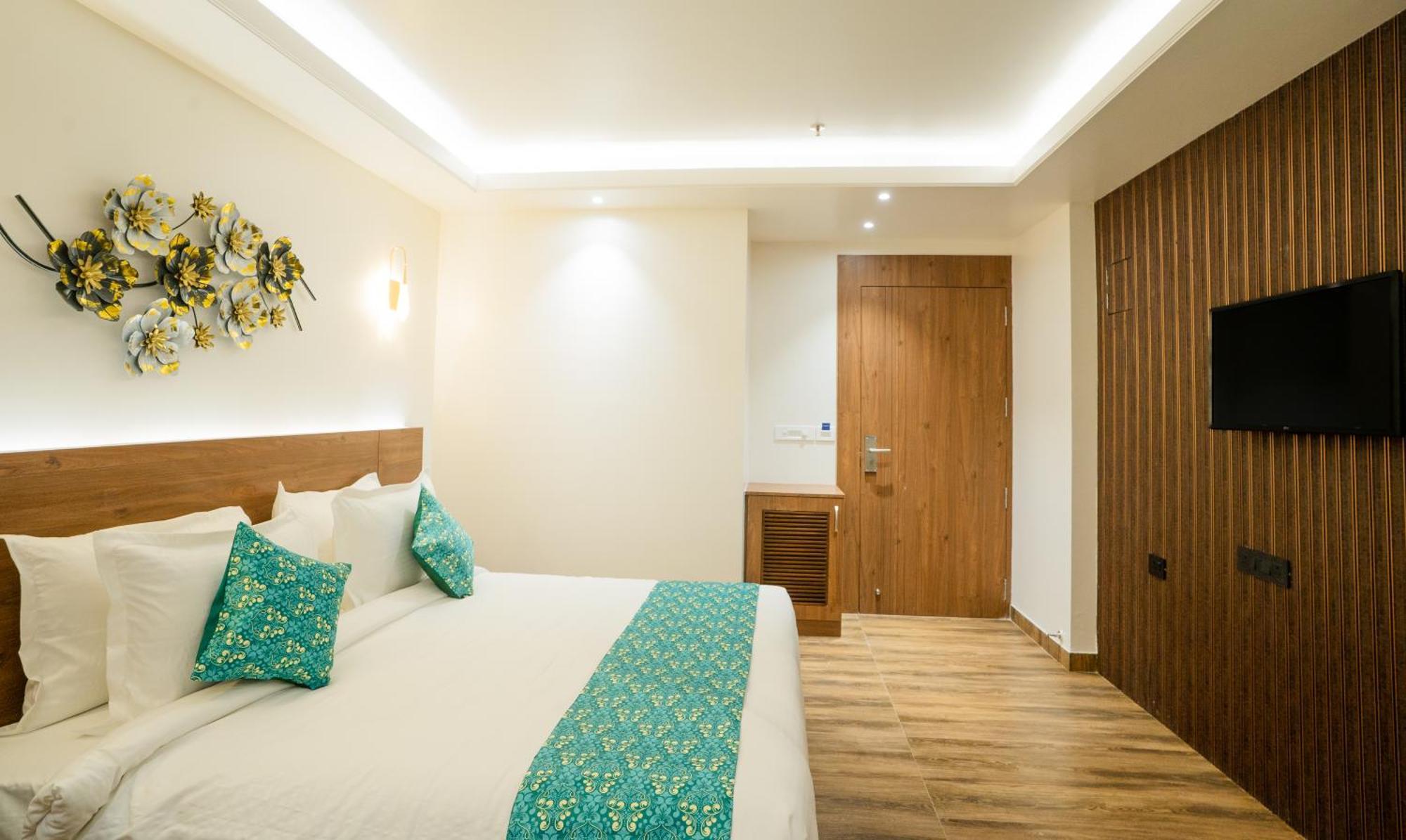 Royal Prime - A City Center Boutique Hotel In Jaipur Exterior photo