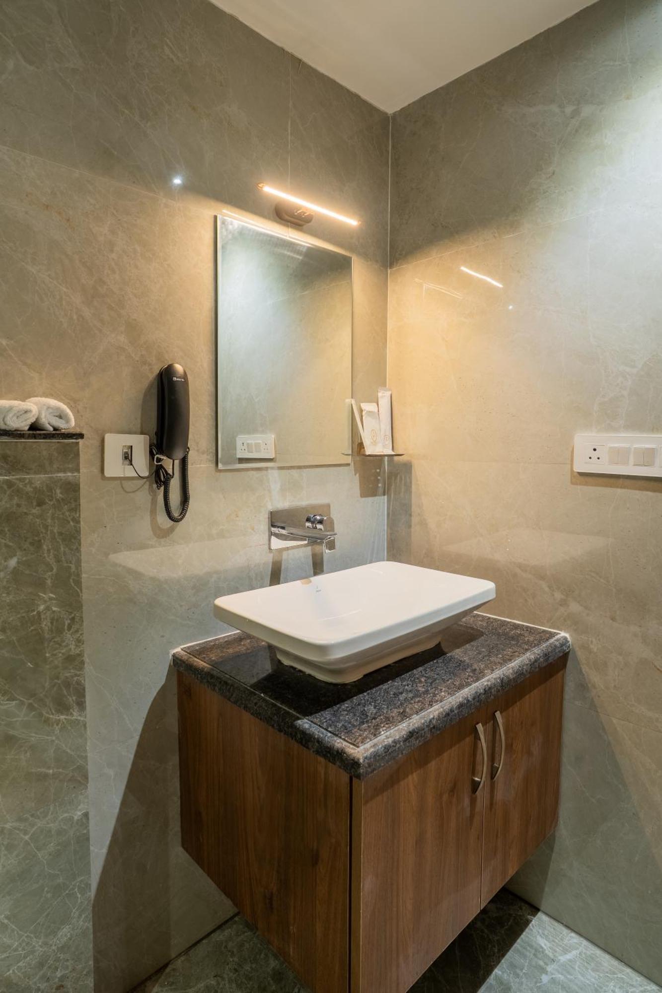 Royal Prime - A City Center Boutique Hotel In Jaipur Exterior photo